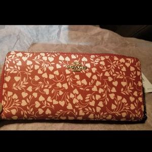 Coach wallet Valentine’s